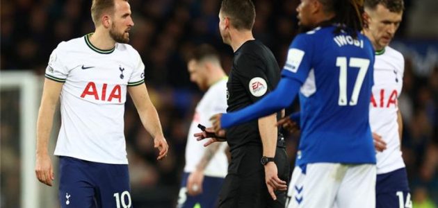 فيديو | إيفرتون يفرض تعادلًا قاتلًا على توتنهام في الدوري الإنجليزي